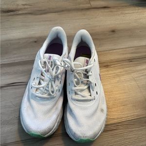 Nike White and Purple Athletic Shoes with Breathable Mesh